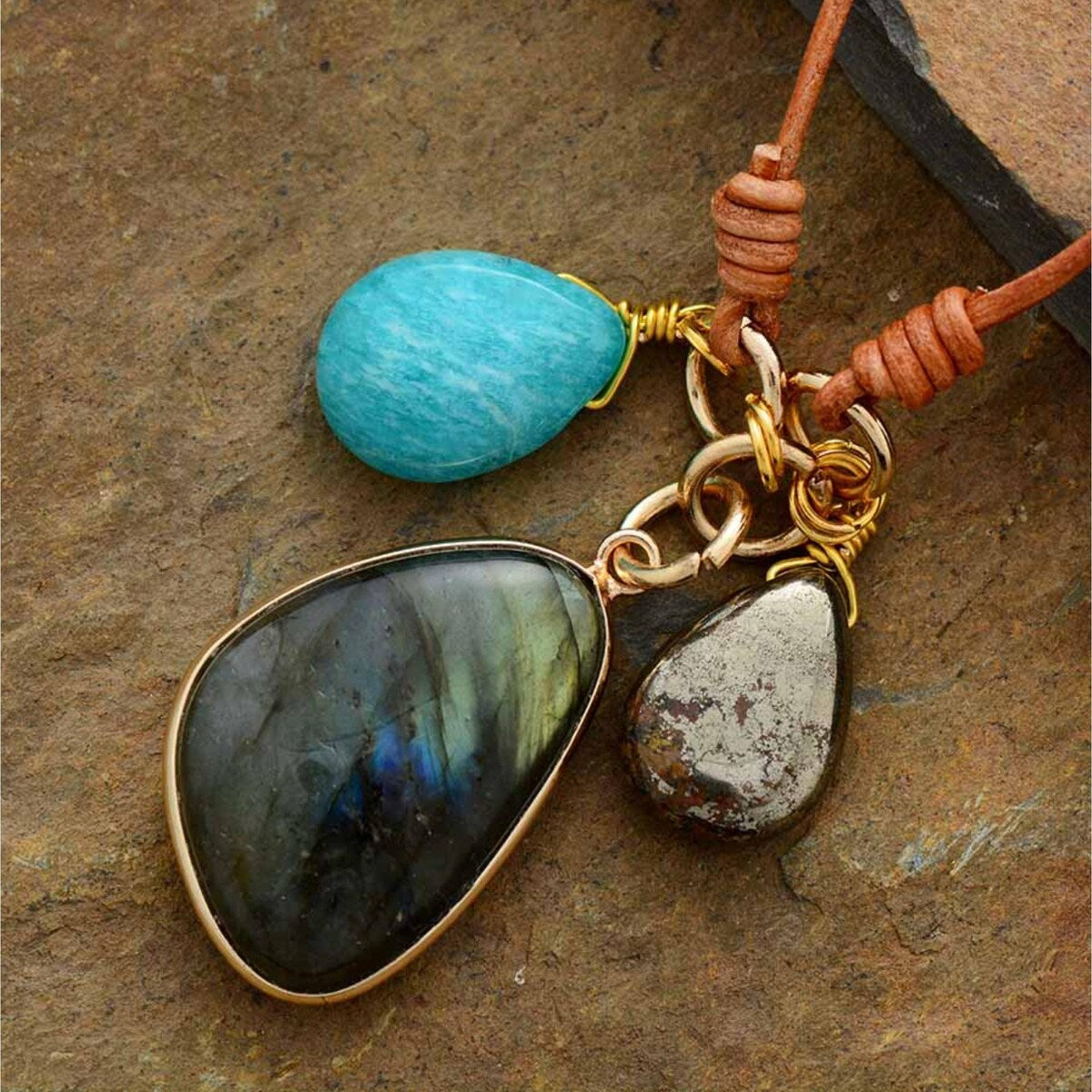 Premium Leather & Natural Stone Charmed Necklace - Elegant White